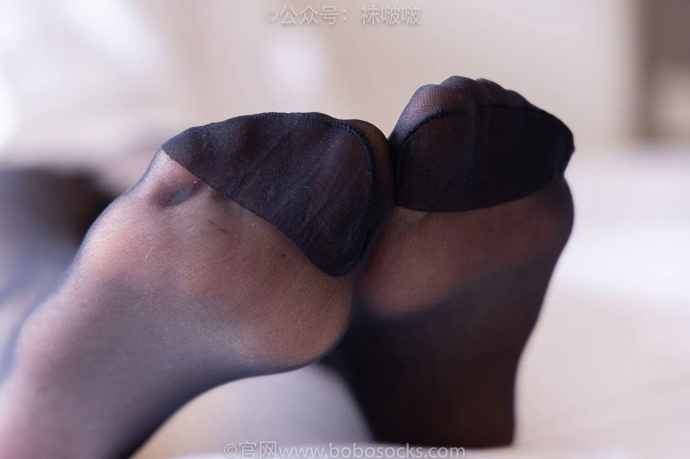 [BoBoSocks袜啵啵]NO.046 枫枫-短靴、黑丝 [135P]插图4